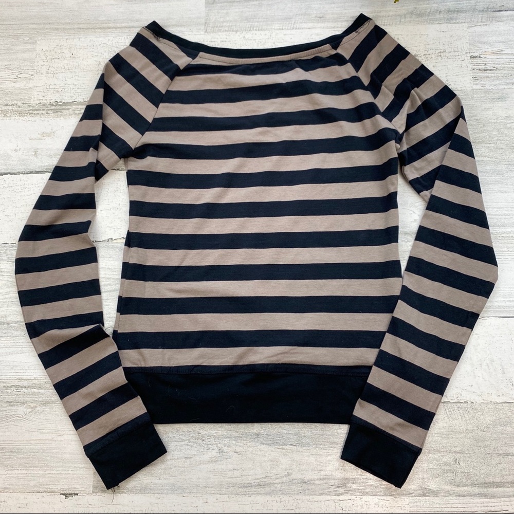 Splash long sleeve top size M - Picture 4 of 4